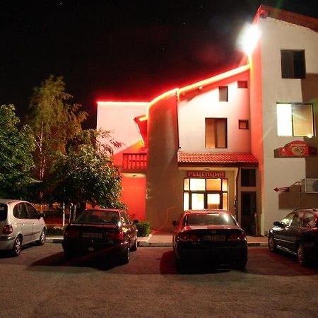 Interrum Hotel Razgrad Dış mekan fotoğraf
